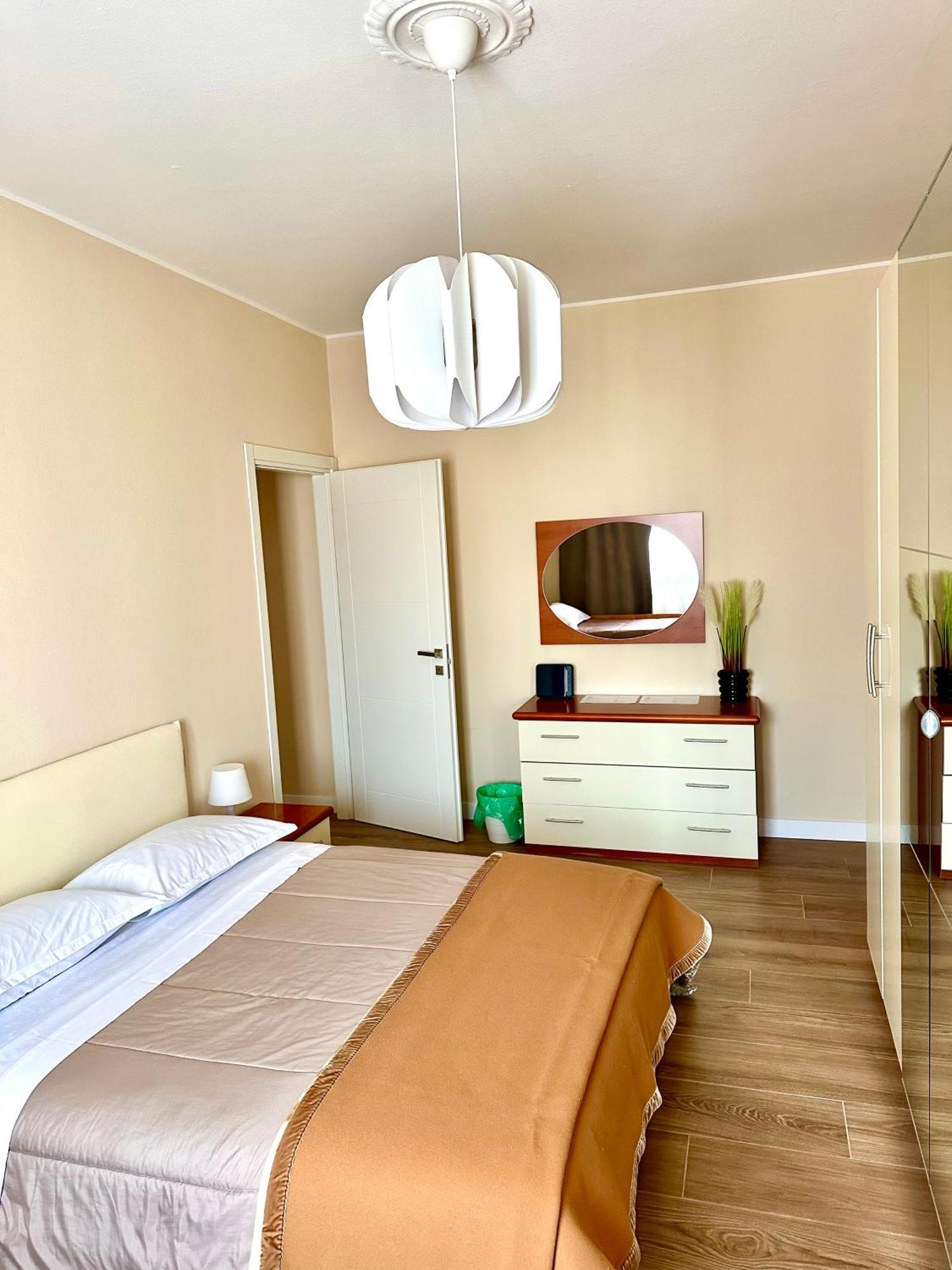 Bicocca Modern Apartment Милано Екстериор снимка