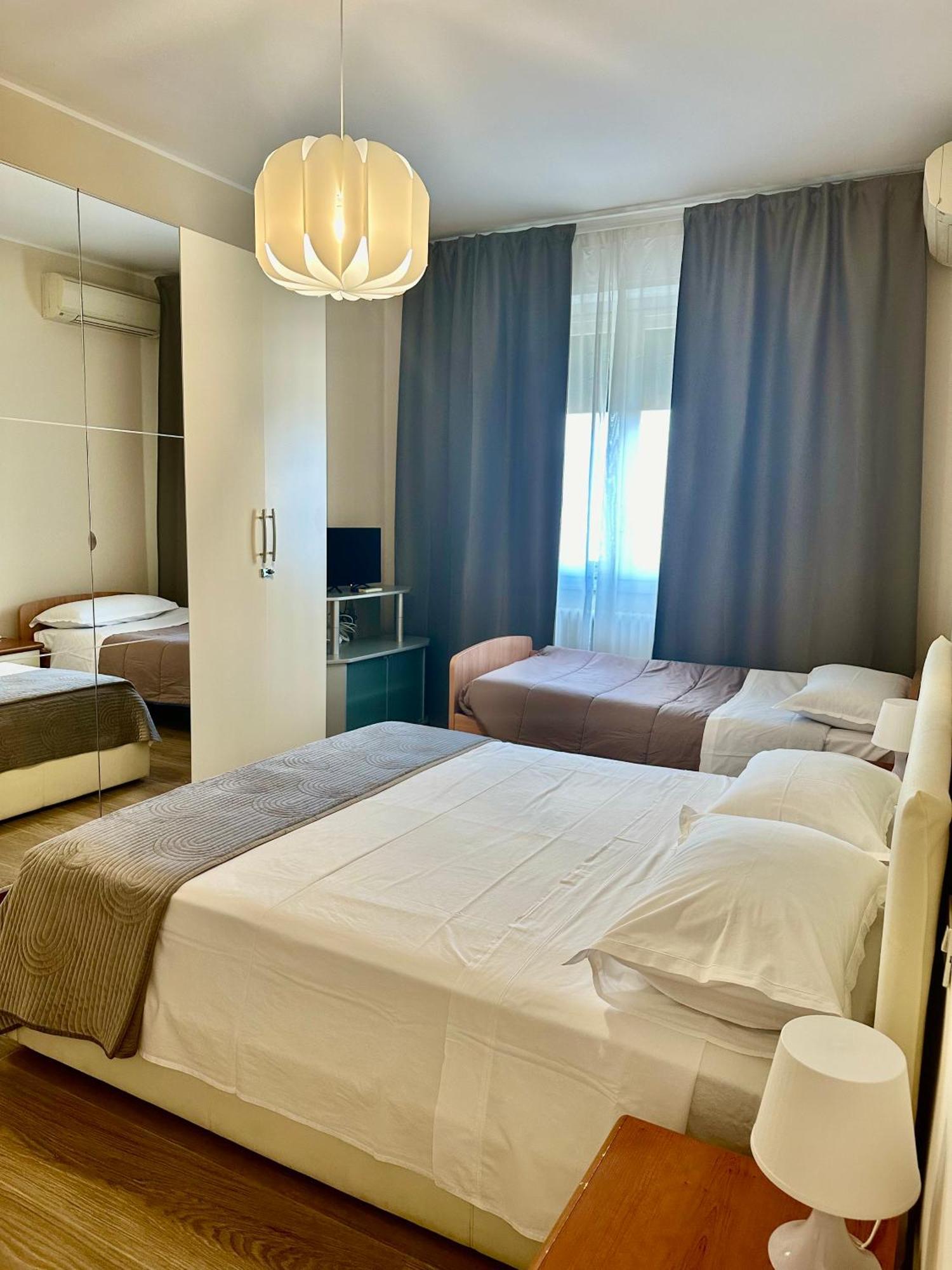 Bicocca Modern Apartment Милано Екстериор снимка